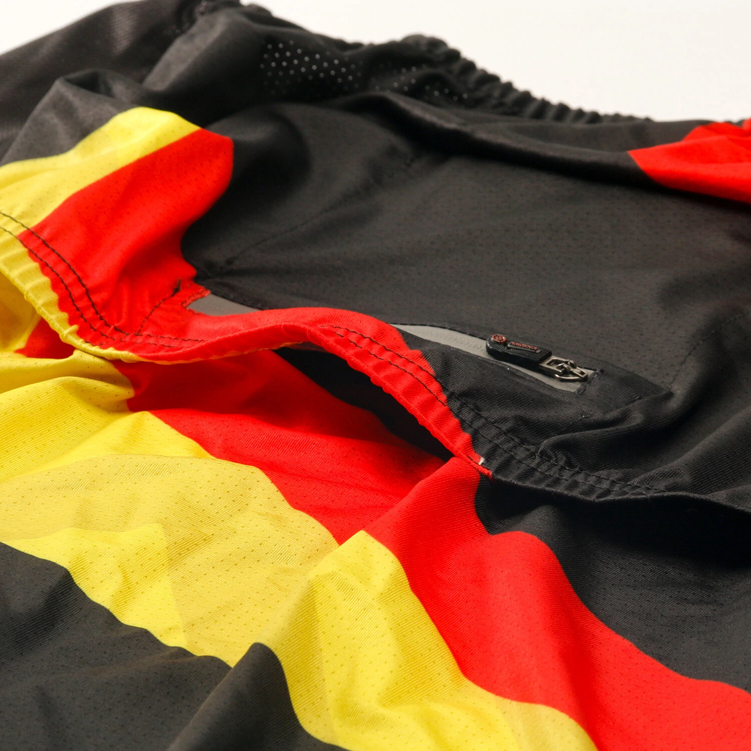 (image for) XINTOWN Men's Cycling Short Sleeve Shirt Quick-Drying Moisture Wicking Fabric with Various Color Options